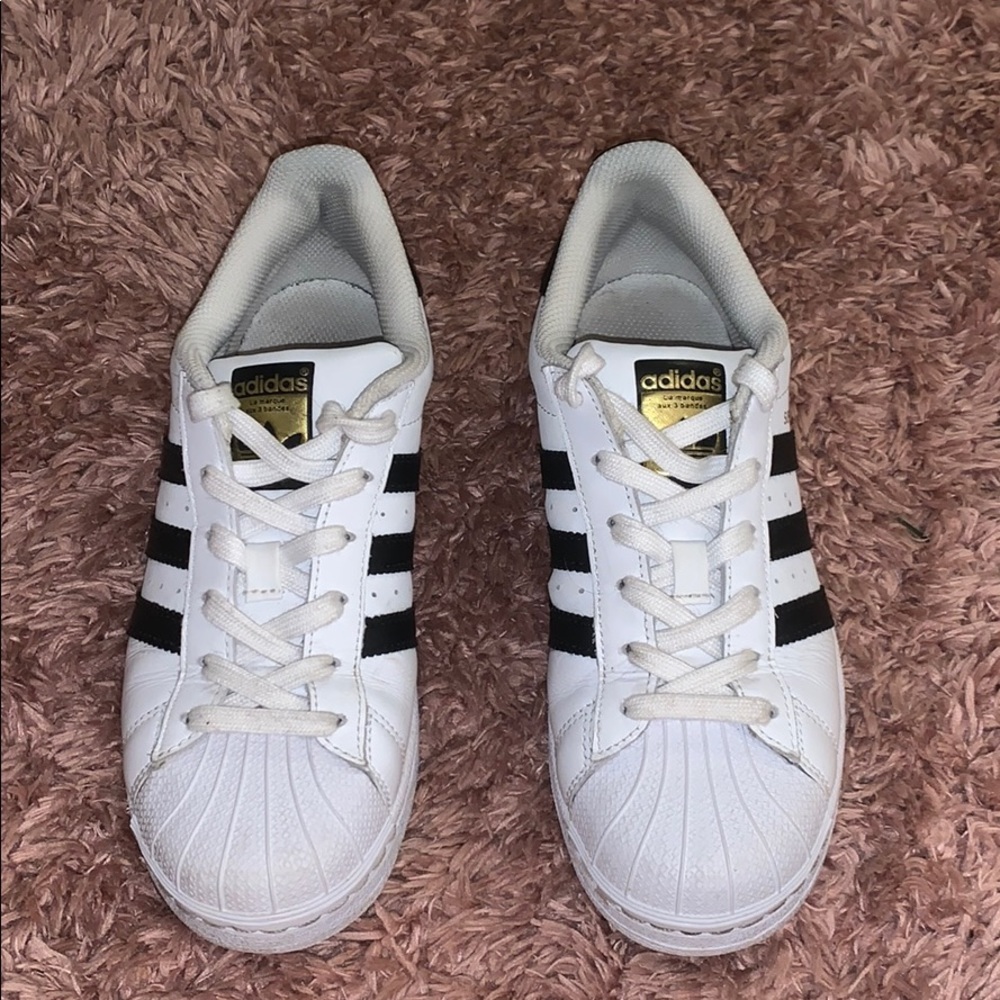 adidas superstars
